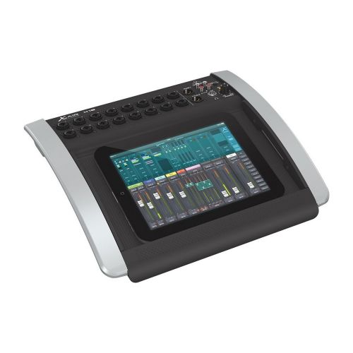  Behringer X AIR X18 18-Channel, 12-Bus Digital Mixer for iPadAndroid Tablets with 2 Microphone Cable