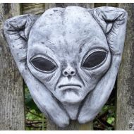 BekkisGardenBits Alien Head Wall Plaque. Hand Cast Stone Garden Ornament. Hook on back to hang on nail