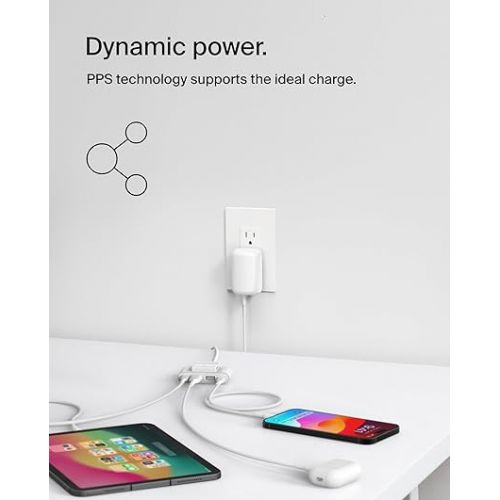 벨킨 Belkin BoostCharge 42W Dual Port Wall Charger, USB-C + USB-A Charger Fast Charging for iPhone 15, 15 Plus, 15 Pro, 15 Pro Max, 14, 14 Pro Max, iPhone 13, Galaxy S24 Ultra, iPad, AirPods & More - White