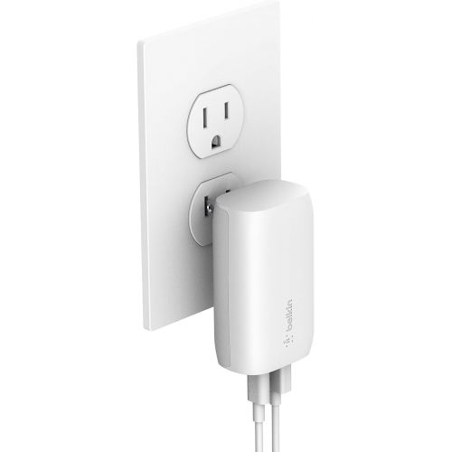 벨킨 Belkin Wall Charger 32W C to Lightning Cable Included PD with 20W usb c & 12W USB A Ports for USB-C Power Delivery Compatible with iPhone 12, 12 pro, 12 pro Max, iPad, AirPods and More