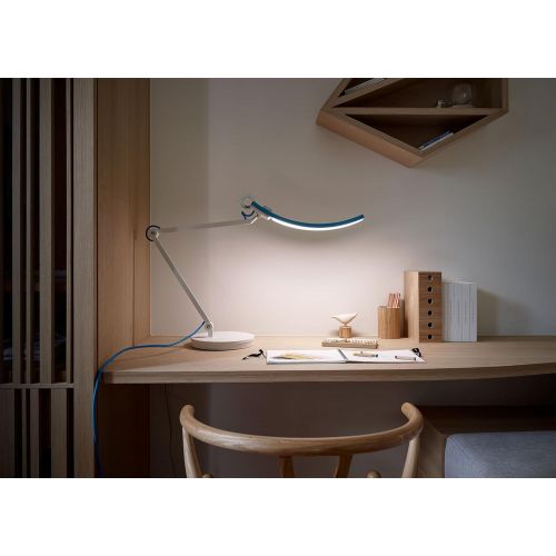 벤큐 BenQ e-Reading LED Desk Lamp - Worlds First Desk Lamp for Monitors - Modern, Ergonomic, Dimmable, Warm/ Cool White - Perfect for Designers, Engineers, Architects, Studying, Gaming