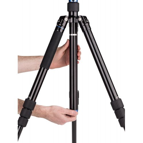  Benro Aero 7 Carbon Fiber Travel Video Tripod Kit with S7 Video Head (C3883TS7)