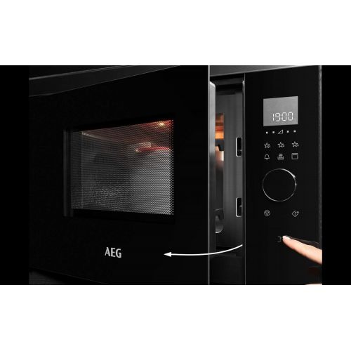  Besuchen Sie den AEG-Store AEG MBB1755DEM 50cm Einbau-Mikrowelle / Touch-Bedienung / Grillfunktion / Display mit Uhr