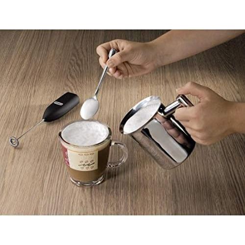  Besuchen Sie den De’Longhi-Store DeLonghi Magnifica S ECAM 22.110.B Kaffeevollautomat, schwarz + Xavax Milchkannchen aus Edelstahl 400 ml, silber