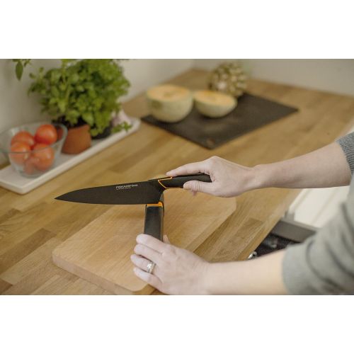  Besuchen Sie den Fiskars-Store Fiskars Messerscharfer fuer scharfe Messerklingen aus Stahl, Keramikschleifstein, Edge, Roll-Sharp, Schwarz/Orange, 1003098