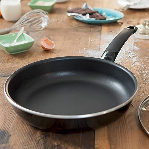  Besuchen Sie den Fissler-Store Fissler / Pfannen-Set, 2-teilig, Ø 28 cm (protect alux comfort plus-Aluminiumpfanne, antihaftend) und (crispy steelux comfort Edelstahl-Pfanne, unbeschichtet) - Induktions-geeignet