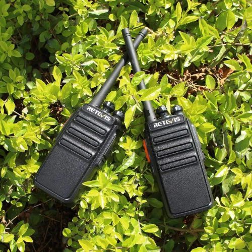  [아마존 핫딜]  [아마존핫딜]Retevis RT24 Walkie Talkie mit Headset Lizenzfrei PMR Funkgerat Set 16 Kanale Lange Reichweite Wiederauflabar EU-Stecker Ladeschale Funkgerate (1 Paar, Schwarz)