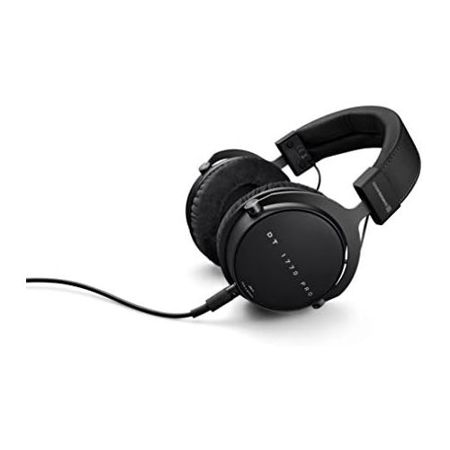  [아마존베스트]Beyerdynamic DT 1770 PRO Over-Ear Studio Headphones in Black Closed design, plug-in cable