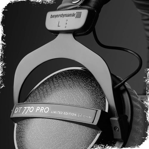  Beyerdynamic DT 770 PRO 250 ohm Closed-back Studio Mixing Headphones