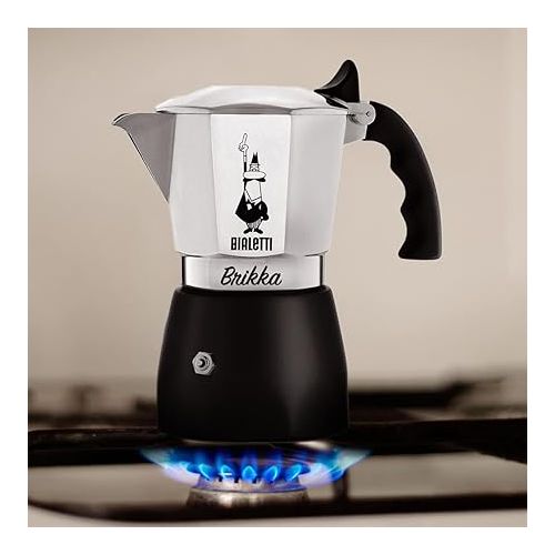  Bialetti - New Brikka, Moka Pot, the Only Stovetop Coffee Maker Capable of Producing a Crema-Rich Espresso, 4 Cups (5,7 Oz), Aluminum and Black