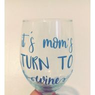 /BigLittlesCreations Mothers Day wine glass
