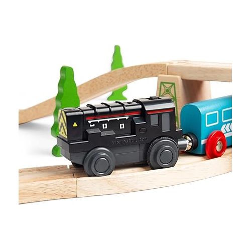  Bigjigs Rail Battery Operated Diesel Shunter - Battery Train, Battery Powered Train for Wooden Track, for Kids Aged 3+