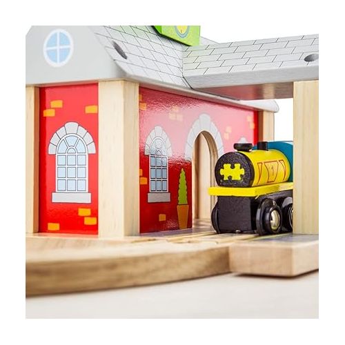  Bigjigs Rail Wooden Railway Station - Other Major Rail Brands are Compatible