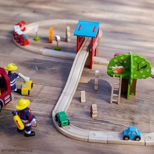  Bigjigs Rail Wooden Fire Station Train Set - 39 Play Pieces