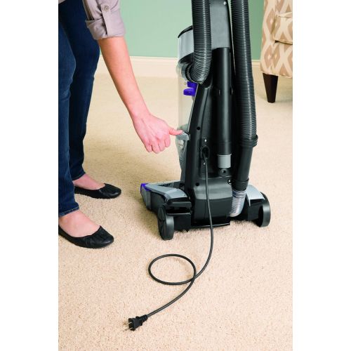  Bissell BISSELL CleanView Deluxe Rewind Bagless Upright Vacuum with Reach, 1322 - Corded