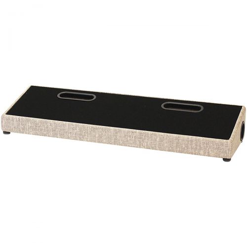  Blackbird Pedalboards},description:The Blackbird Feather XL is the biggest pedalboard in the companys popular Feather Board series. Its extra 6 inches of length provides for more p