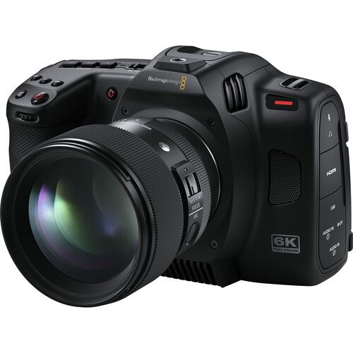 블랙매직디자인 Blackmagic Design Cinema Camera 6K with MC-21 Canon EF to Leica L Mount Converter Kit