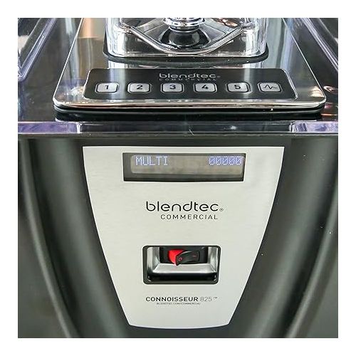  Blendtec Commercial Connoisseur 825 Blender + 2 FourSide Jars