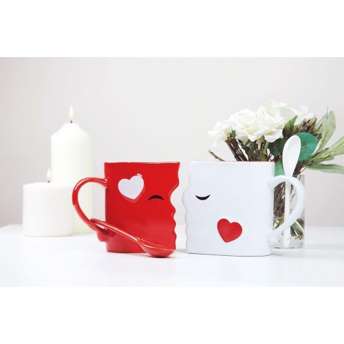  [아마존베스트]Blu Devil Kissing Mugs Set, Exquisitely Crafted Two Large Cups, Each with Matching Spoon, For Him and Her on Valentines, Birthday, Anniversary, Wedding, Engagement or Anytime a Couple Wishes