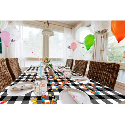  [아마존베스트]Boao 3 Pieces Christmas Buffalo Plaid Plastic Table Covers Rectangle Checkered Holiday Cottage Check Tablecover for Picnic, 51 x 71 Inch (Black and White Checked)