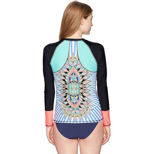  Body Glove Junior's Standard Look at Me Surfs Up Rashguard