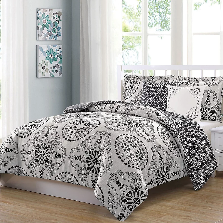  Boho Living Bailey Comforter Set