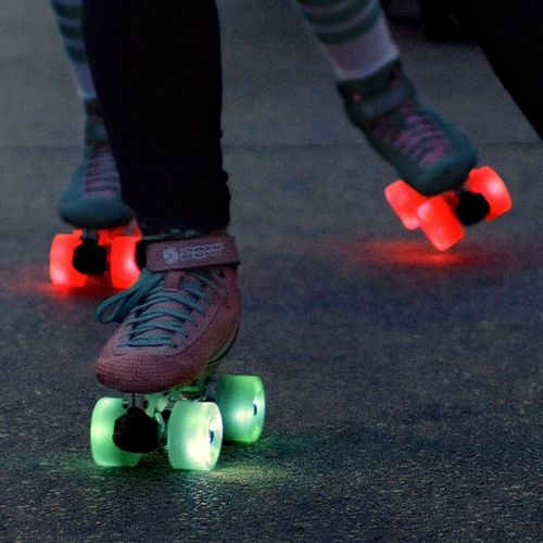  Bont Skates - Glow Light Up LED Quad Roller Skate Wheels - Luminous Recreational Street Outdoor Skating - 62x35mm 83A - Pack of 4 (Misty Teal)