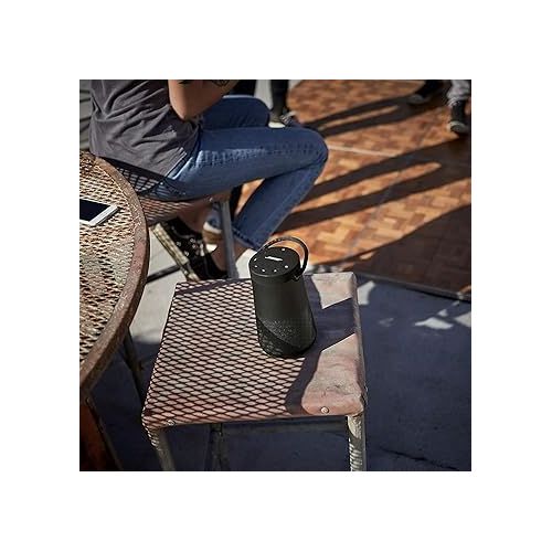 보스 Bose SoundLink Revolve+ (Series II) Bluetooth Speaker, Portable Speaker with Microphone, Wireless Water Resistant Travel Speaker with 360 Degree Sound, Long Lasting Battery and Handle, Black