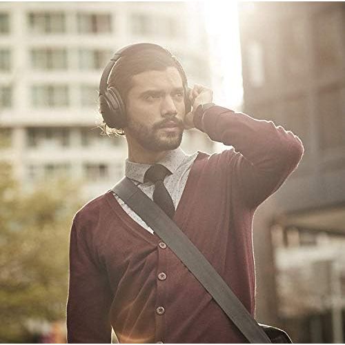 보스 [아마존베스트]Bose QuietComfort 35 II Wireless Bluetooth Headphones, Noise-Cancelling, with Alexa voice control, enabled with Bose AR  Black