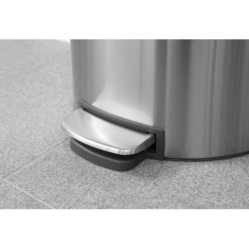  Brabantia Flatback+ Step Trash Can, 7 Gal  30L, Matte Steel Finger Print Proof