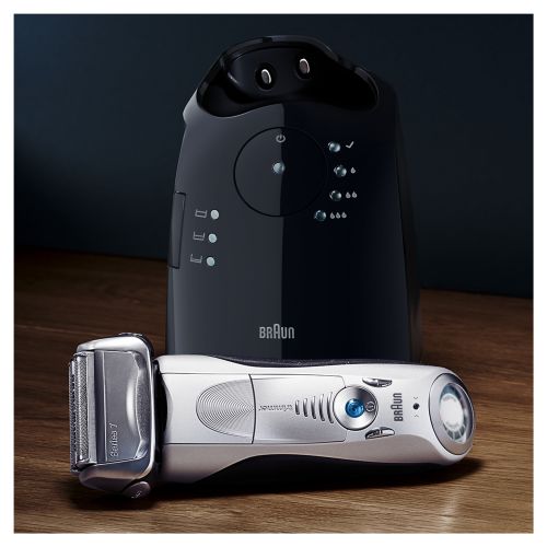 브라운 Braun Series 7 790cc Mens Electric Foil Shaver, Rechargeable and Cordless Razor with Clean & Charge Station