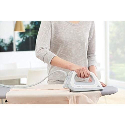 브라운 Braun CareStyle 3 IS 3022 Dampfbuegelstation mit 3D BackGlide Buegelsohle, weiss/gruen