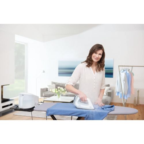 브라운 Braun CareStyle 3 IS 3022 Dampfbuegelstation mit 3D BackGlide Buegelsohle, weiss/gruen