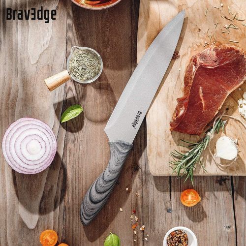  [아마존베스트]Bravedge Knife Sets Chef Knife Set Kitchen Knife Set 5 Pieces Super Sharp Stainless Steel Kitchen Knife Boxed Knife Set with Ergonomic Handle Blade Cover Non Stick Coating Gift Box