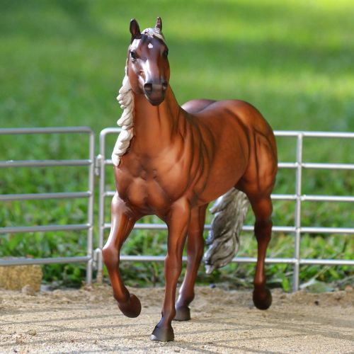  Breyer Traditional Latigo Dun It Horse Toy Model (1: 9 Scale)