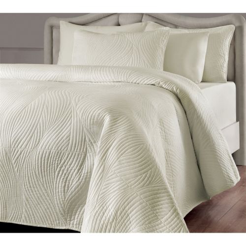  Brielle Embroidered Stream Quilt Set by Brielle