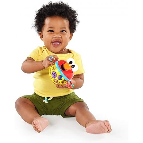 브라이트스타트 Bright Starts Sesame Street Jingle & Shake Elmo BPA-free Easy Grasp Baby Rattle, Ages 3-12 Months