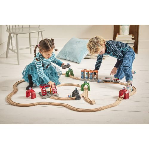  Brio World Smart Tech - 33874 Smart Washing Station | 2 Piece Toy Train Accessory for Kids Ages 3 and Up