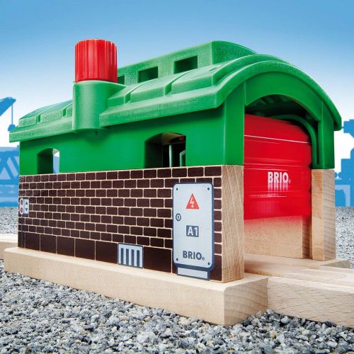  BRIO World 33574 - Train Garage - 1 Piece Wooden Toy Train Accessory for Kids Age 3 and Up