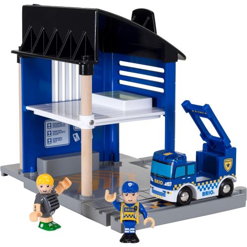  BRIO World - 33813 Police Station | 6 Piece Set for Kids Ages 3 and Up