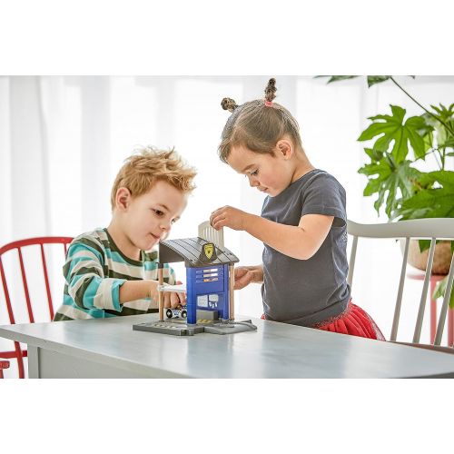  BRIO World - 33813 Police Station | 6 Piece Set for Kids Ages 3 and Up