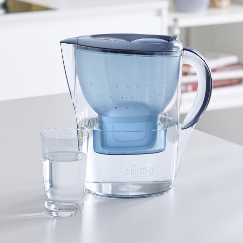  BRITA water filter Marella blue incl. 3 MAXTRA + filter cartridges - BRITA filter starter package for reducing lime, chlorine and substances that impair taste in the water