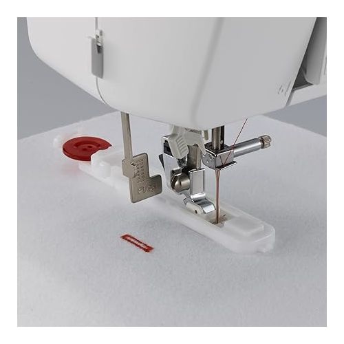 브라더 Brother XM3700 Sewing Machine, 37 Built-in Stitches, 5 Included Sewing Feet