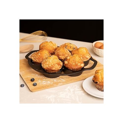  Bruntmor Premium Cast Iron 7-Cup Biscuit Pan, Large Muffin Pan, Round Kitchen Non Stick Baking Tool for Scones, Cornbread, Muffins, Cup Cakes and Brownies, Black