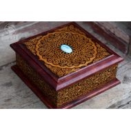 /BurnEx Wooden Box Аrabesco - custom jewelrybox, keepsake box with arabic ornament