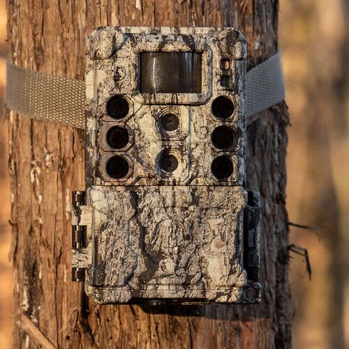 부쉬넬 Bushnell Core DS-4K No-Glow Trail Camera (Camo)