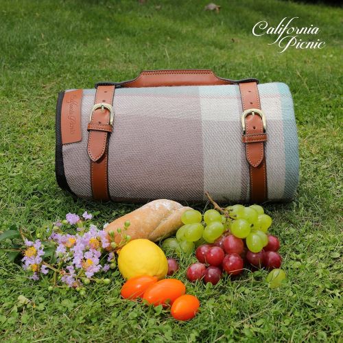  CALIFORNIA PICNIC Extra Large Picnic Blanket | Oversized Beach Blanket Sand Proof | Outdoor Accessory for Handy Waterproof Stadium Mat | Water-Resistant Layer Outdoor Picnics | Great for Camping on