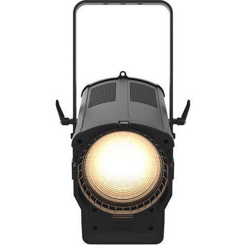 CHAUVET PROFESSIONAL Ovation F-915VW Variable White LED Fresnel-Style Fixture