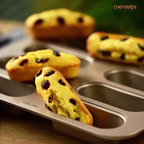  [아마존베스트]CHEFMADE Twinkie Cake Pan, 8-Cavity Non-Stick Mini Hotdog-Shaped Muffin Bakeware for Oven and Instant Pot Baking (Champagne Gold)