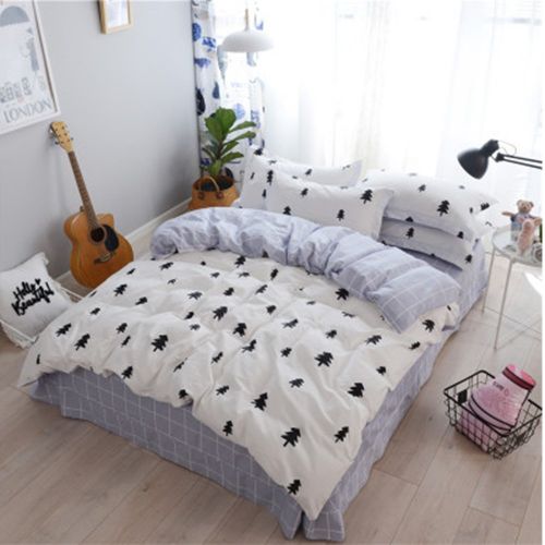  CLOTHKNOW Black Pattern Duvet Cover Checker Quilt Cover Geometric Comforter Cover Full/Queen White for Boys Teens Modern Reversible with 1 Duvet Cover 2 Pillowcases no Comforter